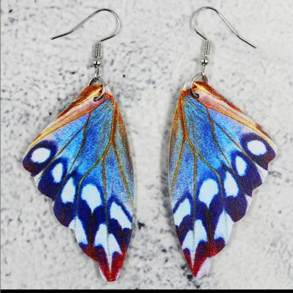 NIP Colorful Butterfly Wings PU Leather Drop Earrings